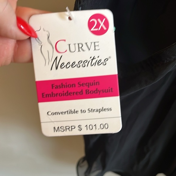 Curve Necessities Bodysuit NWT Fashion Sequin Embroidered Convertible Size 2X - Picture 8 of 10